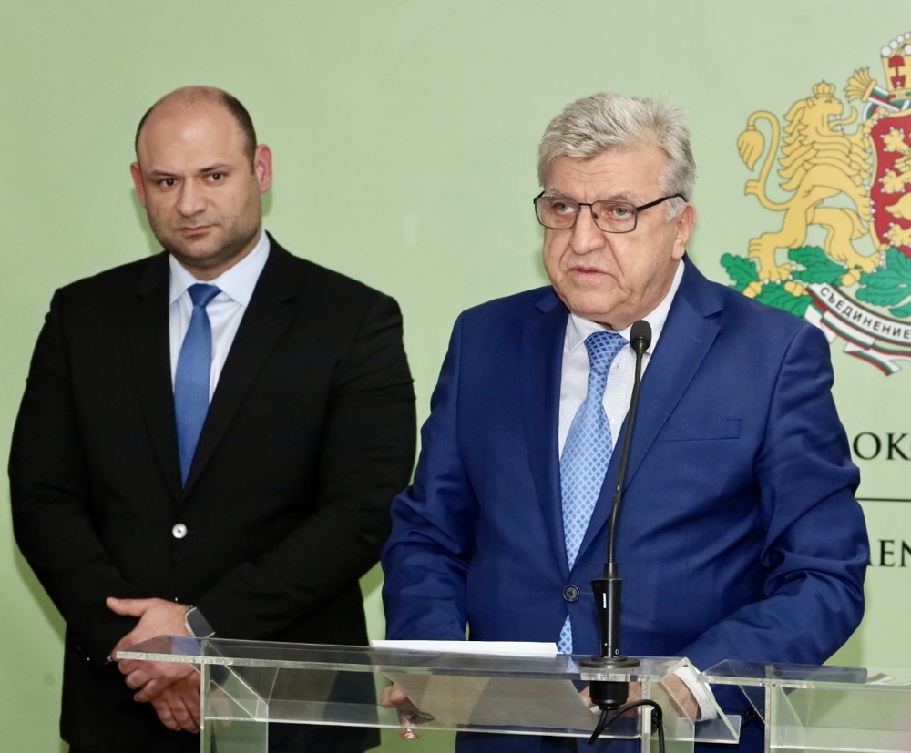 Министър Манол Генов: Отпадъците на столицата се управляват безотчетно