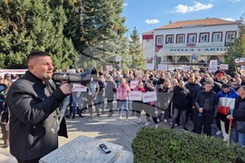 Велико Търново - протест ресторантьори и хотелиери