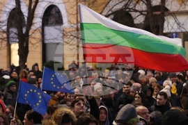 „Вън Пеевски от властта!“ - протест