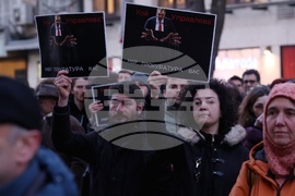 „Вън Пеевски от властта!“ - протест