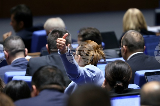 Депутатите приеха на второ четене макрорамката на държавния бюджет за 2025 г. 