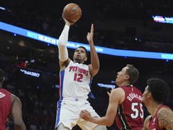 Pistons Heat Basketball