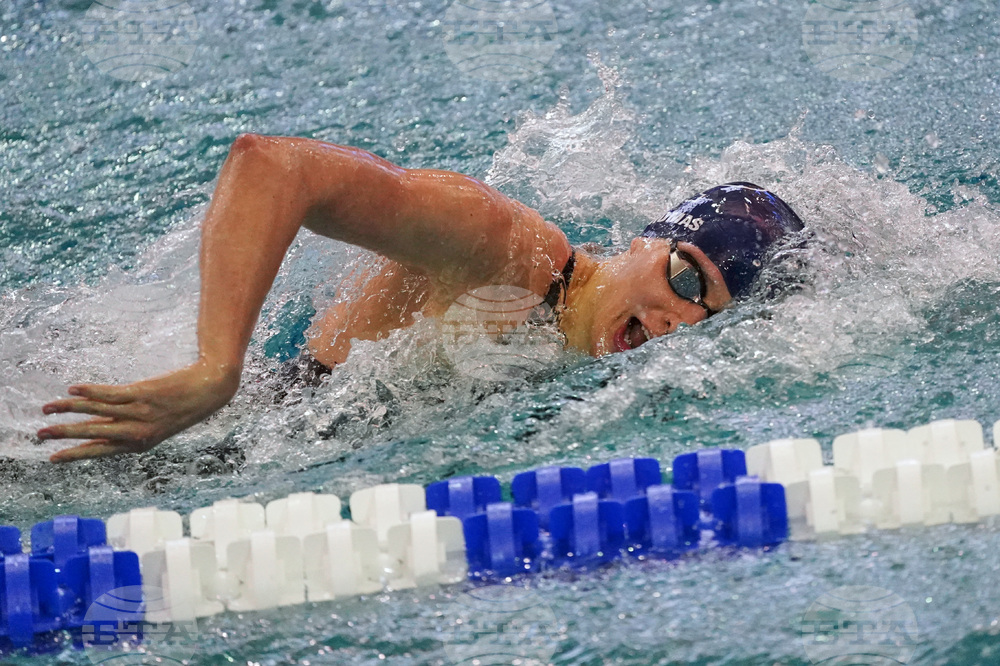 Lia Thomas Explainer Swimming