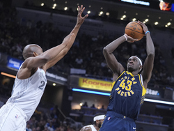 Mavericks Pacers Basketball