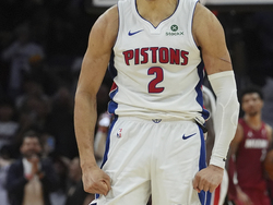 Pistons Heat Basketball