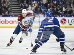 Avalanche Maple Leafs Hockey