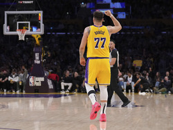 Nuggets Lakers Basketball