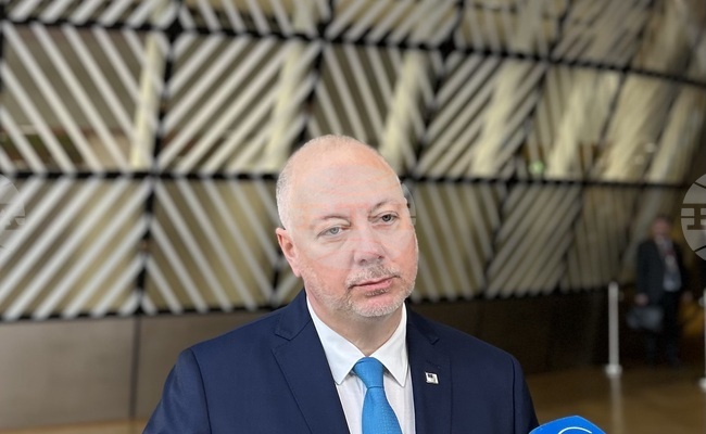 Prime Minister Zhelyazkov: Bulgaria Should Develop Its Defence Industry to Become Net Exporter