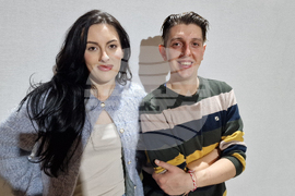 Шумен - куклени актьори - Йоана Генчева и Валентин Методиев