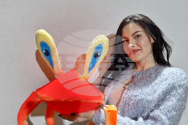 Шумен - куклени актьори - Йоана Генчева и Валентин Методиев