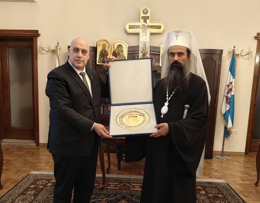 Патриарх Даниил се срещна с посланика на Палестина у нас Насри Халил Салим Абу Джейш