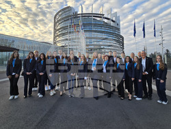 Франция - Страсбург - ЕП - "Евроскола" - дискусия