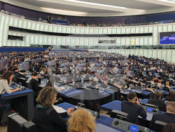 Франция - Страсбург - ЕП - "Евроскола" - дискусия