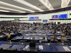 Франция - Страсбург - ЕП - "Евроскола" - дискусия