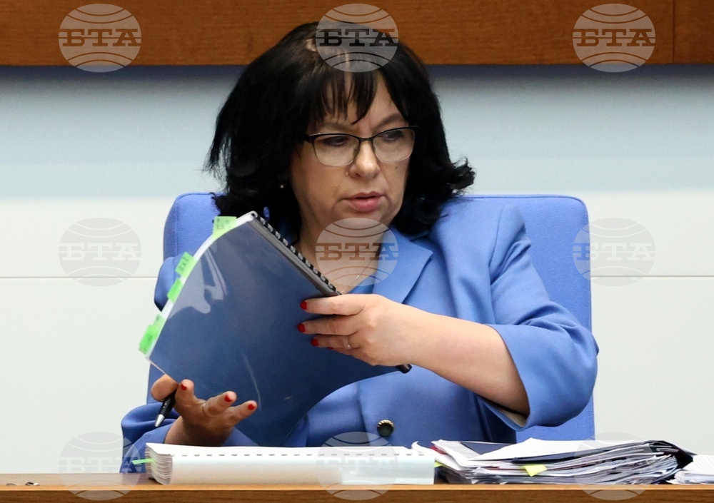 Народно събрание - заседание - законопроект за държавния бюджет за 2025