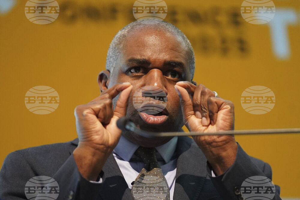 Британският външен министър в Прищина: Искаме устойчива нормализация на отношенията между Косово и Сърбия