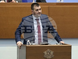 Народно събрание - заседание - законопроект за държавния бюджет за 2025