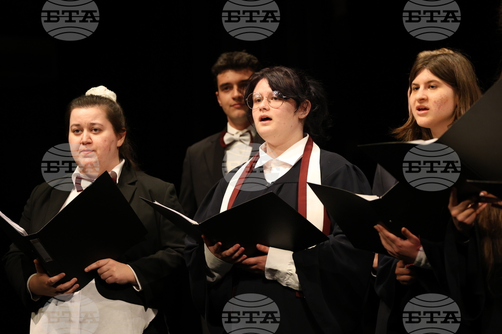 Благоевград - акапелна певческа група на университета „Йеил“ - концерт