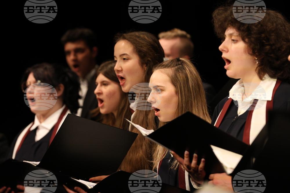 Благоевград - акапелна певческа група на университета „Йеил“ - концерт