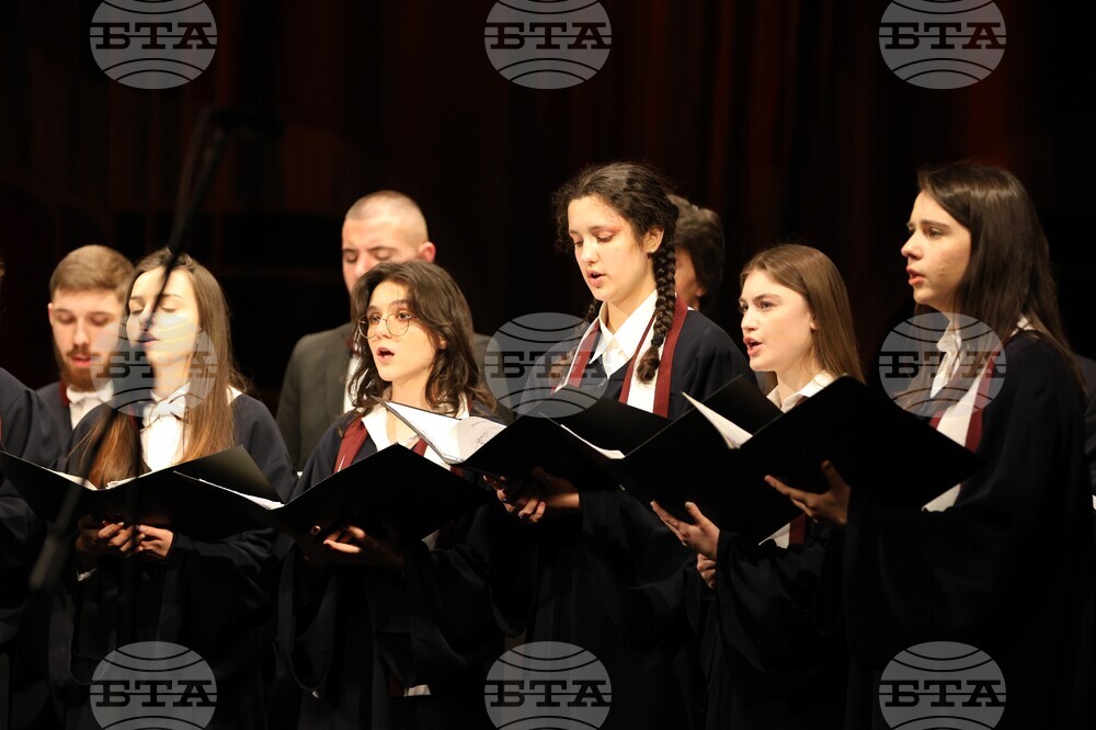 Благоевград - акапелна певческа група на университета „Йеил“ - концерт