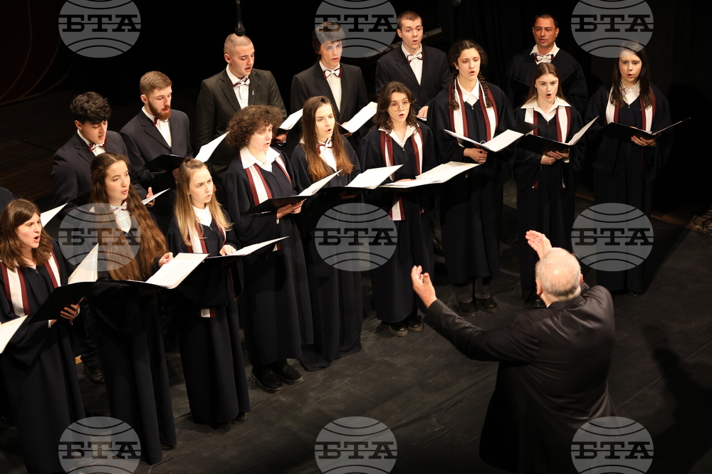 Благоевград - акапелна певческа група на университета „Йеил“ - концерт