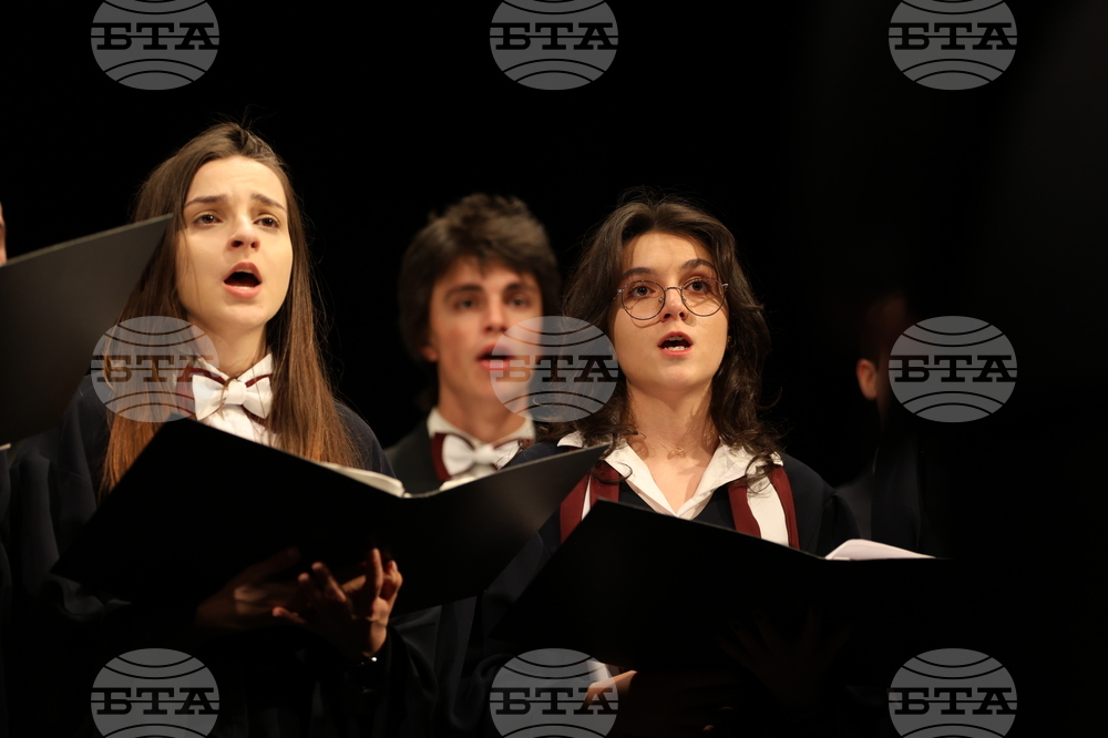 Благоевград - акапелна певческа група на университета „Йеил“ - концерт