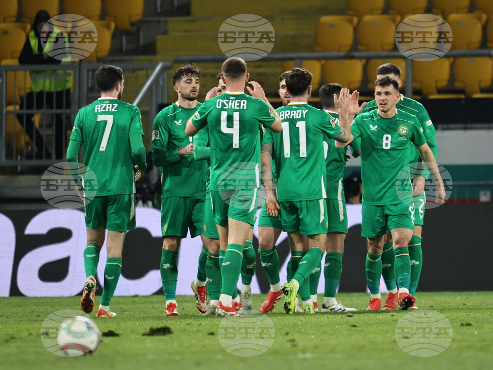 Трима от титулярите на Република Ирландия срещу България в Пловдив са извън сметките на селекционера Халгримсон заради лошо състояние