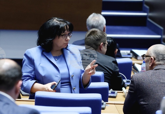 Parliament Adopts Macroeconomic Framework of 2025 State Budget on Second Reading