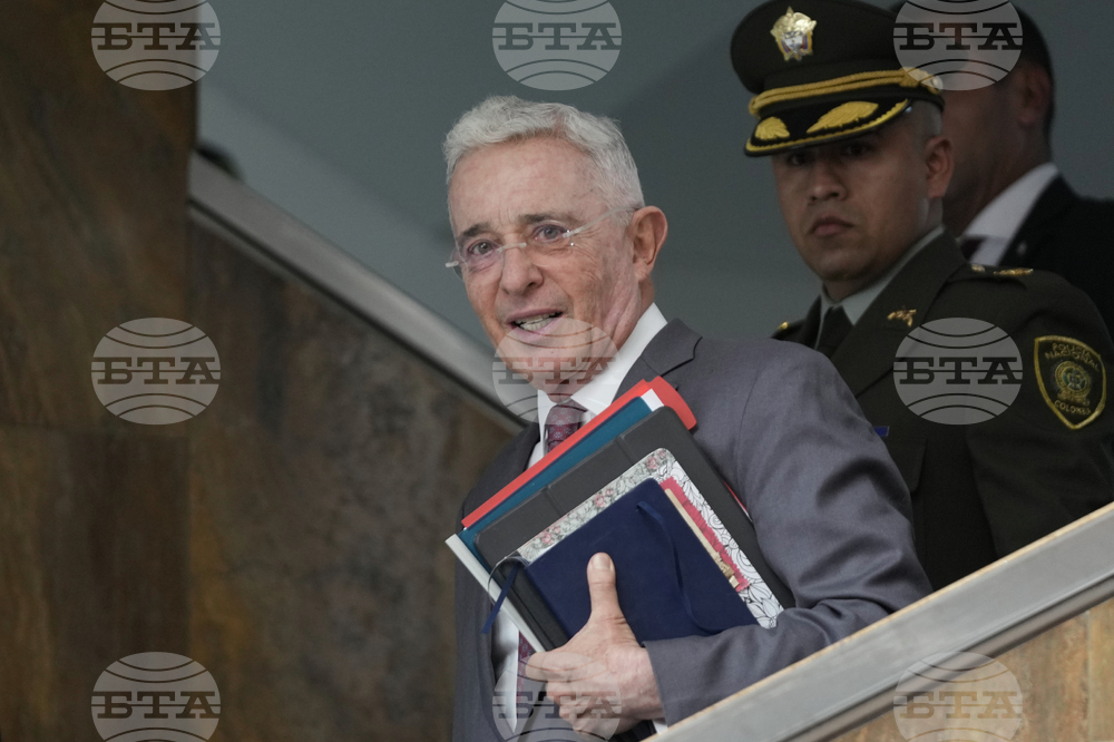 Бившият колумбийски президент Алваро Урибе стана поредният осъден държавен глава в Латинска Америка