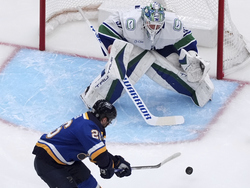 Canucks Blues Hockey