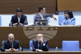 Народно събрание - Законопроект за държавния бюджет за 2025 - второ гласуване - дебати