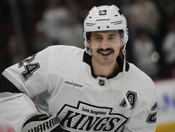 Kings Blackhawks Hockey