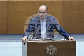 Народно събрание - Законопроект за държавния бюджет за 2025 - второ гласуване - дебати