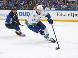 Canucks Blues Hockey