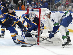 Canucks Blues Hockey