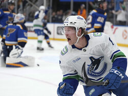 Canucks Blues Hockey