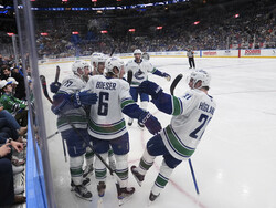 Canucks Blues Hockey