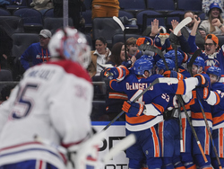 Canadiens Islanders Hockey