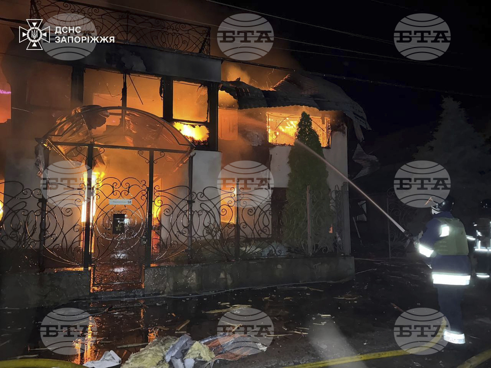 Шестима души са пострадали в резултат на среднощната атака в Запорожка област, съобщи областният управител