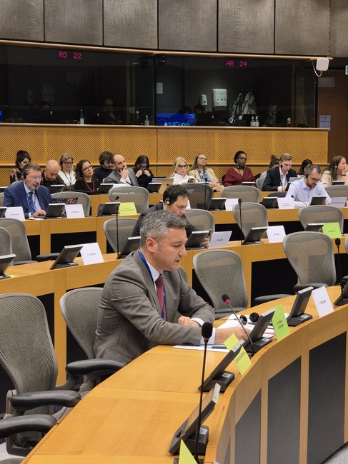 Кристиан Вигенин настоя за нови мерки от Европейската комисия по повод случая с жестокостите към животни в Перник