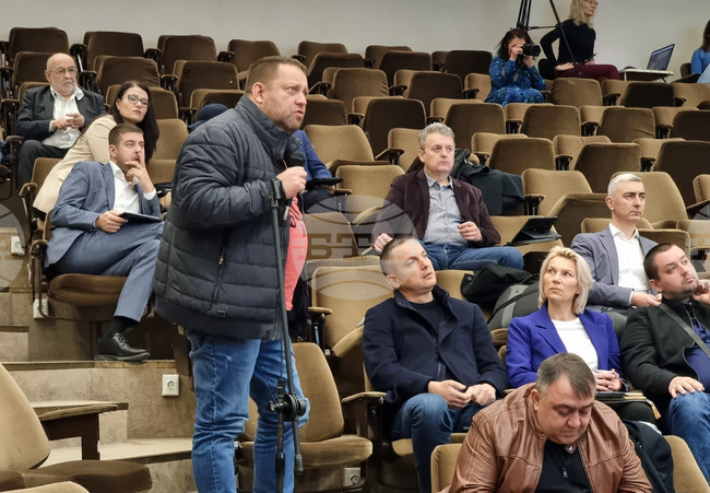 Общинският съвет одобри „Градски транспорт“ да получи заем от три милиона лева за заплати и погасяване на задължения