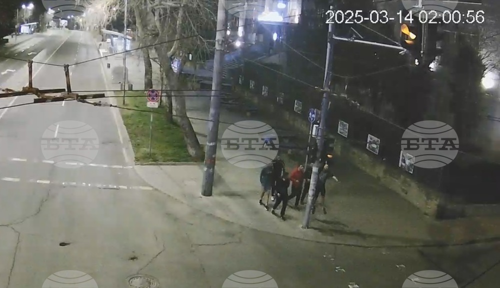 Вандали откраднаха два светофара от възлови кръстовища в Бургас, съобщиха от Общината