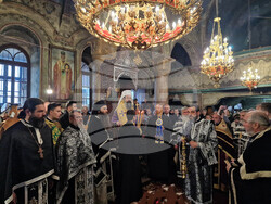 Ихтиман - Преждеосвещена света литургия - патриарх Даниил