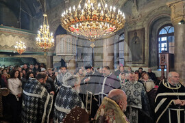 Ихтиман - Преждеосвещена света литургия