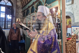 Ихтиман - Преждеосвещена света литургия - патриарх Даниил