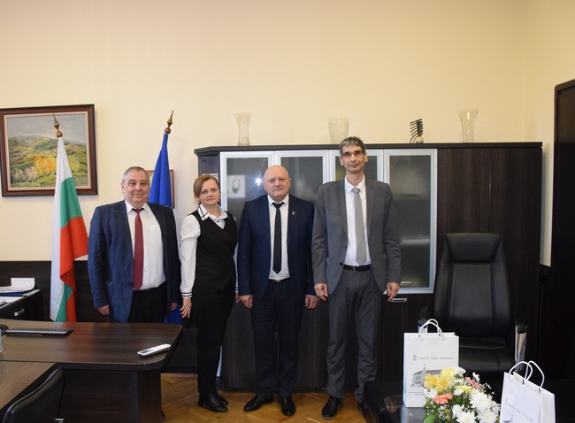 Русенски университет „Ангел Кънчев“: Среща между представители на ръководството на район Тараклия, Република Молдова и академичното ръководство на Русенския университет