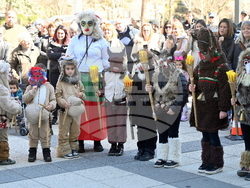 Монтана - деца - кукери