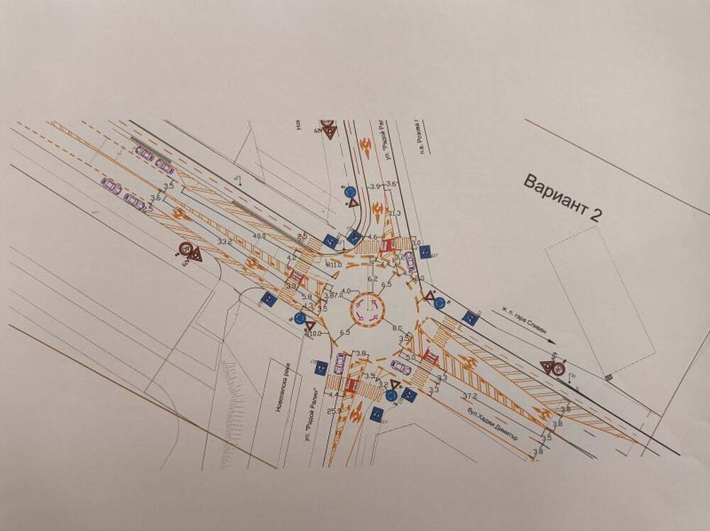 Община Сливен: Пуснаха новото кръгово движение на кръстовището между улица „Радой Ралин“ и булевард „Хаджи Димитър“ в Сливен