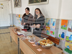 Разград - училище - пролетен базар