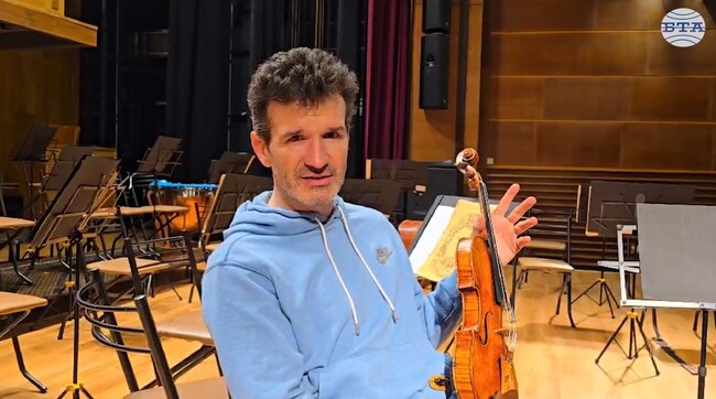 Виртуозният цигулар Светлин Русев ще представи творби на Бетовен за първи път пред сливенска публика